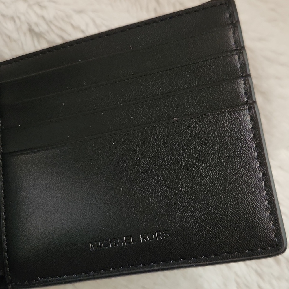 Michael Kors Black Textured Leather Bi-Fold Wallet - Picture 7 of 13